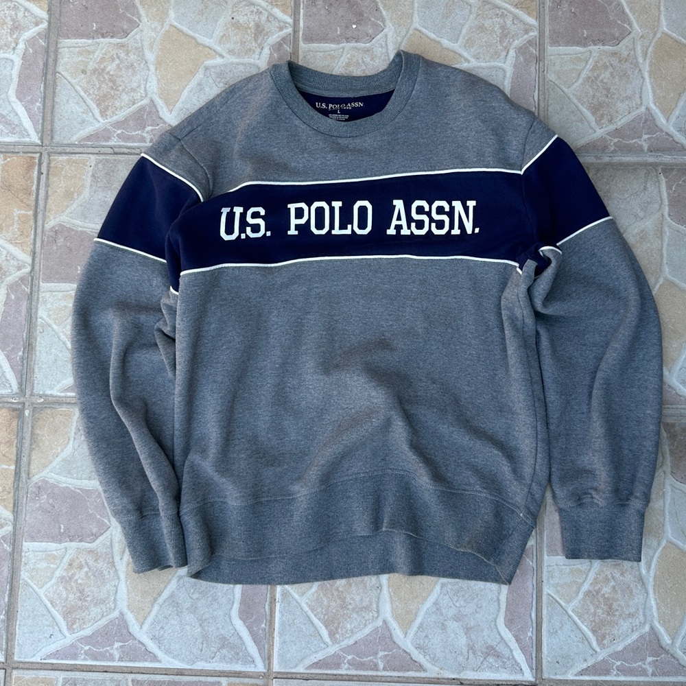 U.S polo assn crew neck sweater size L